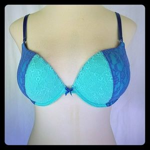 NWT Victoria's Secret BODY BY VICTORIA Push-Up Bra